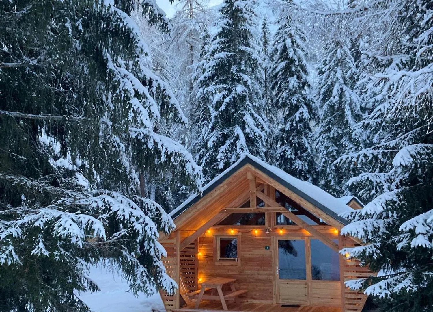 Campsite Huttopia Champagny En Vanoise La Plagne
